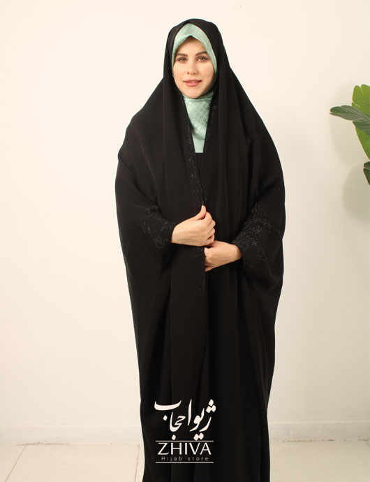 چادر دانشجویی تمام نگين