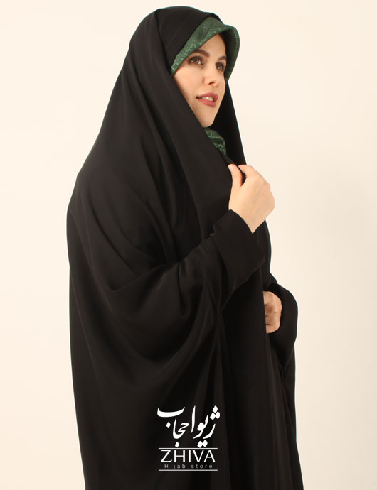 چادر دانشجویی