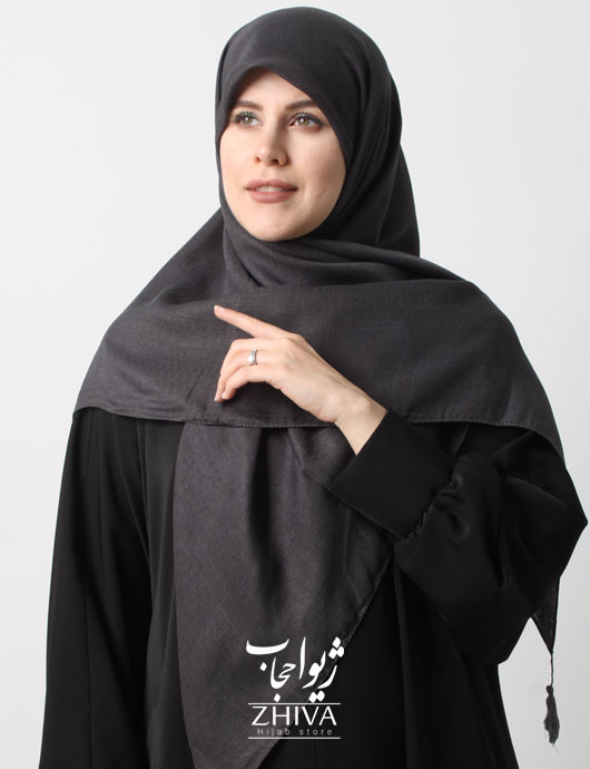 روسری نخی دوردوخت منگوله دار قواره 120 كد 3